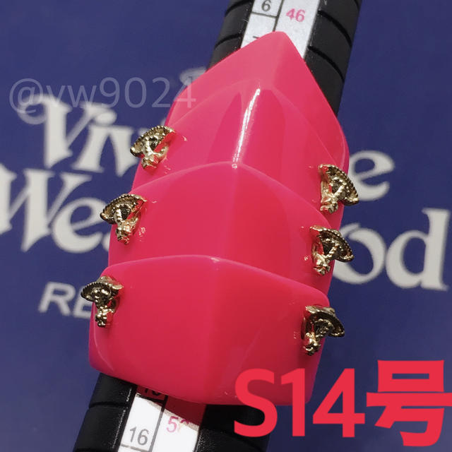 Vivienne Westwood(ヴィヴィアンウエストウッド)のレジンアーマーリング  s 14号 レディースのアクセサリー(リング(指輪))の商品写真