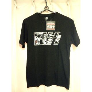 ユニクロ(UNIQLO)の【ユニクロ MUSIC ICONS】KISS Tシャツ(黒)　[未着用](ミュージシャン)