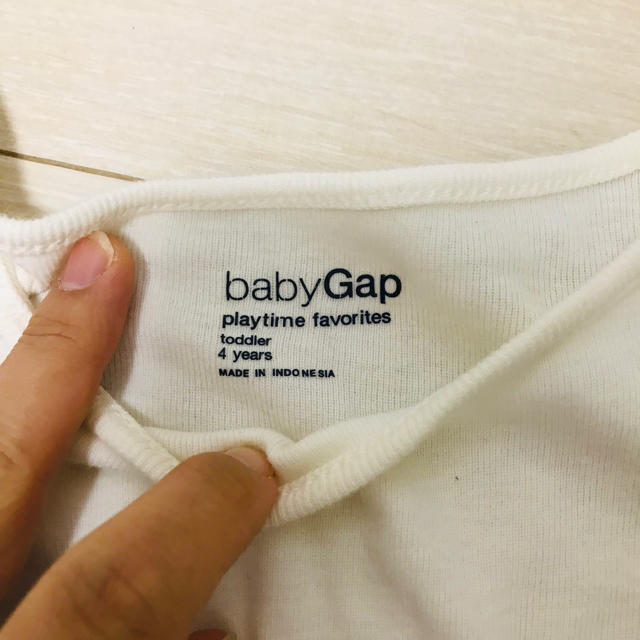 babyGAP(ベビーギャップ)の長袖 シャツ キッズ/ベビー/マタニティのキッズ服女の子用(90cm~)(Tシャツ/カットソー)の商品写真