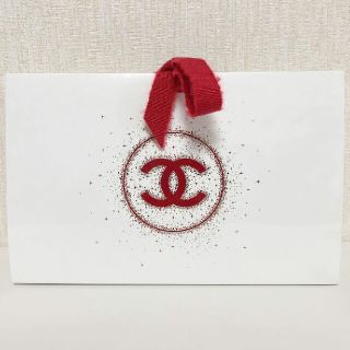 シャネル(CHANEL)の♥2点セット CHANEL 2018 クリスマス限定 ボックス♥(ショップ袋)