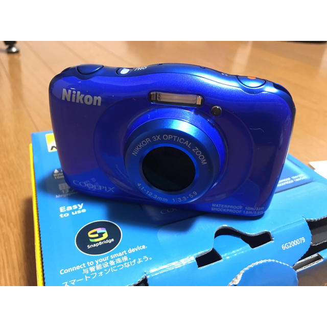 ニコン COOLPIX W100]デジタルカメラ