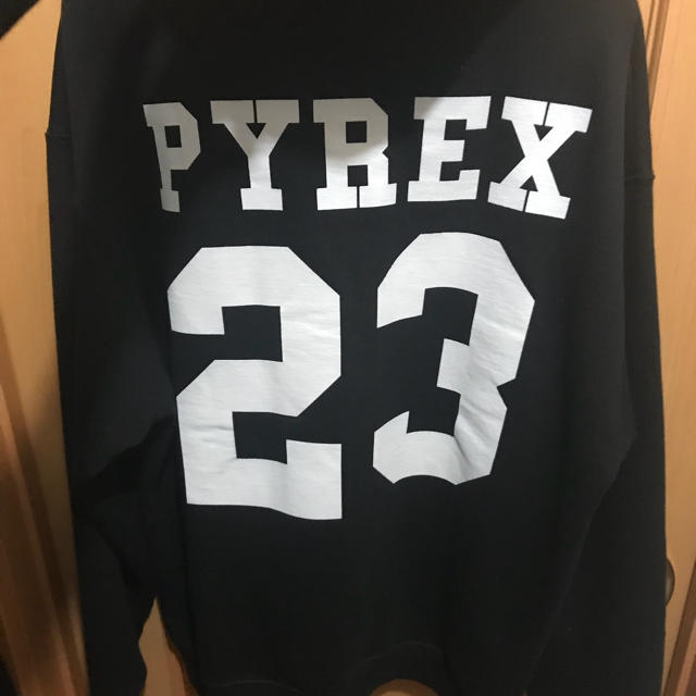 pyrex パーカー