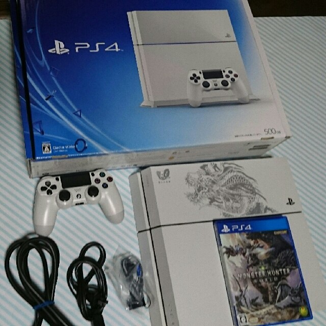 PlayStation4(プレイステーション4)のPS4 500GB CHU1100 glacier white おまけ付き エンタメ/ホビーのゲームソフト/ゲーム機本体(家庭用ゲーム機本体)の商品写真
