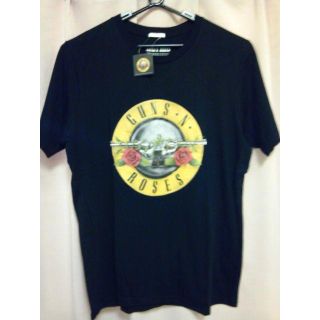 ジーユー(GU)の【GU】Guns n' Roses Tシャツ　[未着用](ミュージシャン)