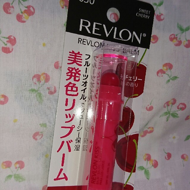 REVLON(レブロン)のちびちゃんさま専用レブロン リップバーム チェリーの香り コスメ/美容のスキンケア/基礎化粧品(リップケア/リップクリーム)の商品写真