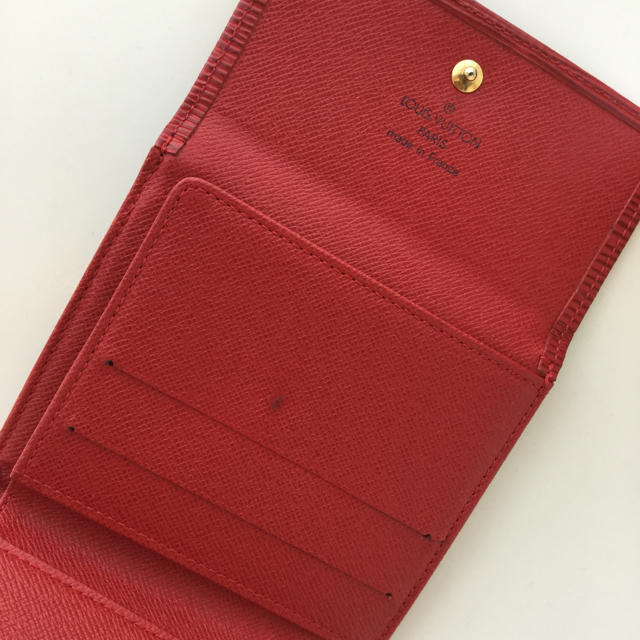 LOUIS VUITTON - ルイ ヴィトン エピ 財布の通販 by rinko@'s LOUIS VUITTON - ルイ ヴィトン エピ 財布の通販 by rinko@'s
