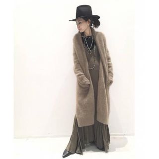 アパルトモンドゥーズィエムクラス(L'Appartement DEUXIEME CLASSE)の新品タグ付きL'Appartement Wash Maxi ワンピース カーキ(ロングワンピース/マキシワンピース)