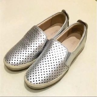 ナインウエスト(NINE WEST)の★ちさひらか様専用★ナインウエスト  スリッポン  シルバー  23.5(スリッポン/モカシン)