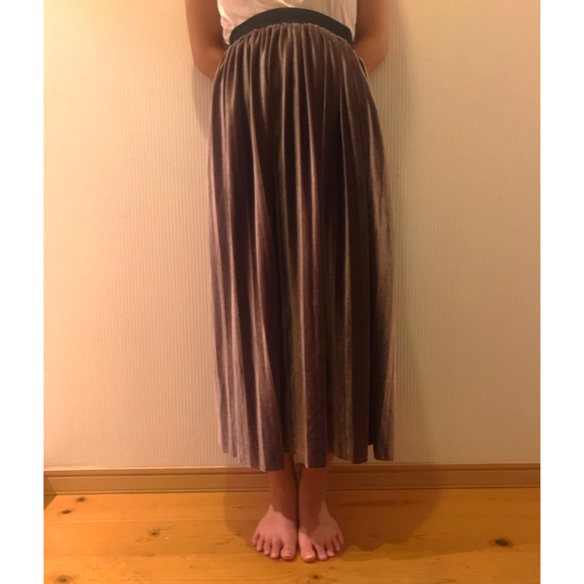 dholic(ディーホリック)の韓国 ベロアプリーツスカート パープル  レディースのスカート(ロングスカート)の商品写真
