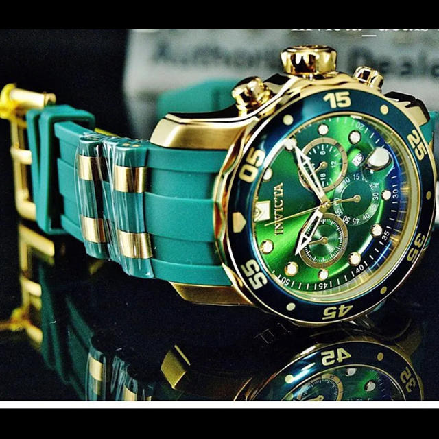 INVICTA(インビクタ)のInvicta 正規品 SCUBA PRO DIVER グリーン定価11万 メンズの時計(腕時計(アナログ))の商品写真