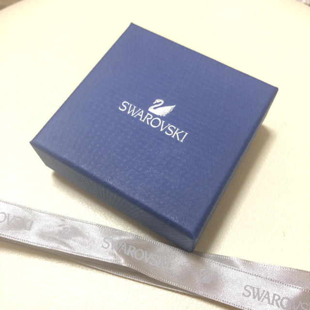 SWAROVSKI(スワロフスキー)のスワロフスキー 箱 インテリア/住まい/日用品のオフィス用品(ラッピング/包装)の商品写真