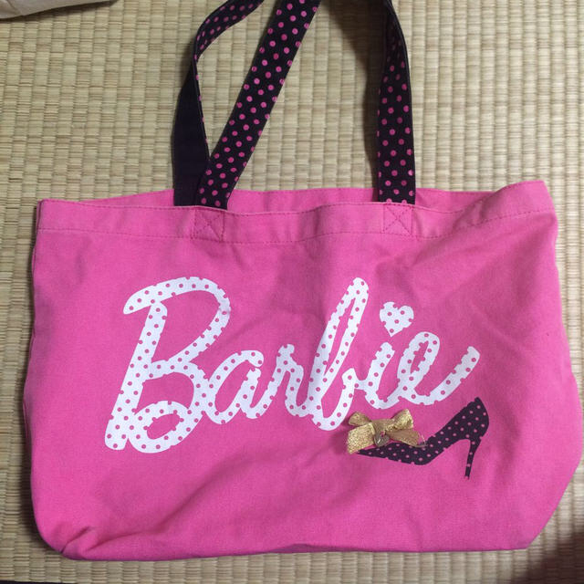 Barbie(バービー)のBarbie トートバッグ レディースのバッグ(トートバッグ)の商品写真