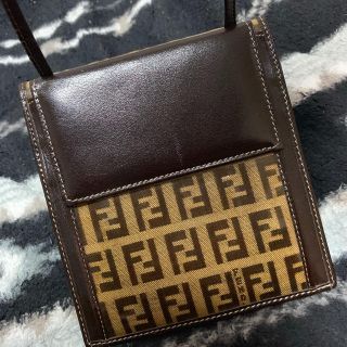 フェンディ(FENDI)の正規品 フェンディ FENDI ショルダーウォレット(折り財布)