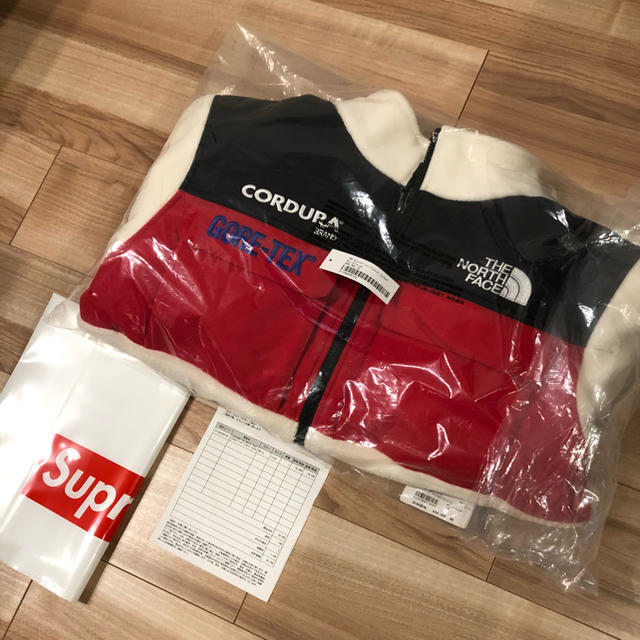 Supreme The North Face Expedition Fleece