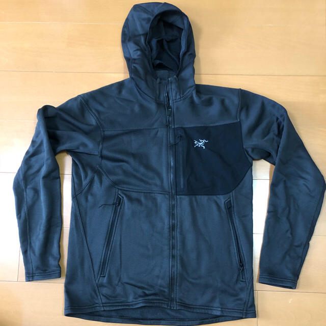 ARC'TERYX（アークテリクス）フォートレス フーディ39TERYXのARC