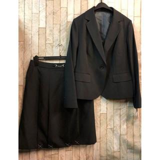 新品☆21号3L♪黒の高機能スカートスーツセット☆b513(スーツ)