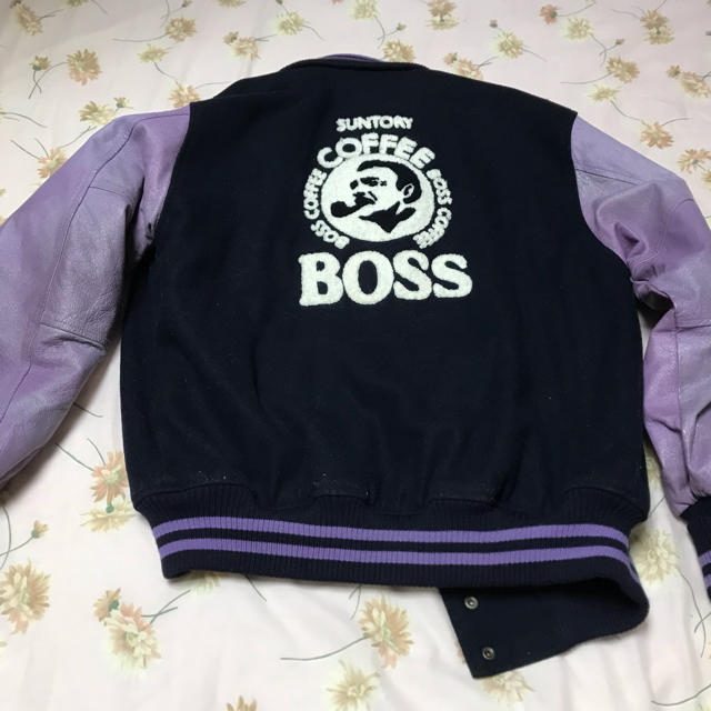 BOSS(ボス)の非売品 BOSSスタジャンMサイズ メンズのジャケット/アウター(スタジャン)の商品写真