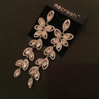 ヴェラウォン(Vera Wang)の値引きしました！しました！リーフ シャンデリア ピアス (ピアス)