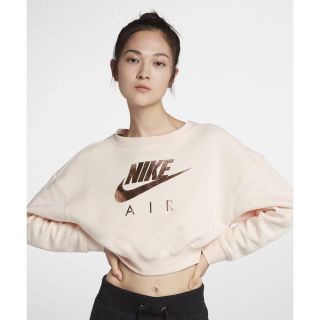 ナイキ(NIKE)のNIKE  クロップド丈 トレーナー(トレーナー/スウェット)