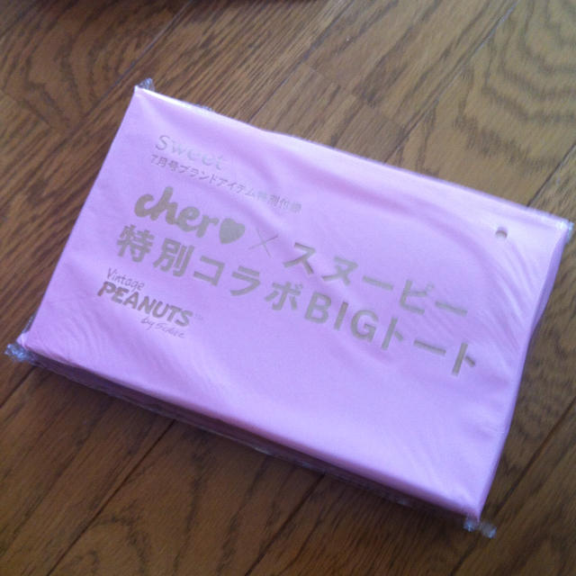 Cher(シェル)の【cher】スヌーピーコラボBIGトート レディースのバッグ(トートバッグ)の商品写真