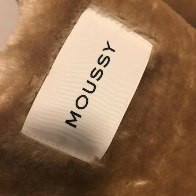 moussy(マウジー)のMOUSSY ムートンコート 極美品 レディースのジャケット/アウター(ムートンコート)の商品写真