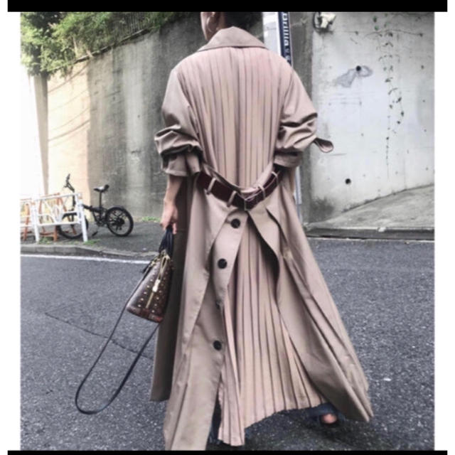 正規品 Ameri Back pleats coat ベージュ バックプリーツ