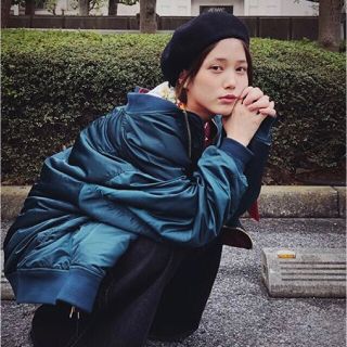 バレンシアガ(Balenciaga)の本田翼着用 Vetements リバーシブルボンバージャケット ma-1 (ブルゾン)