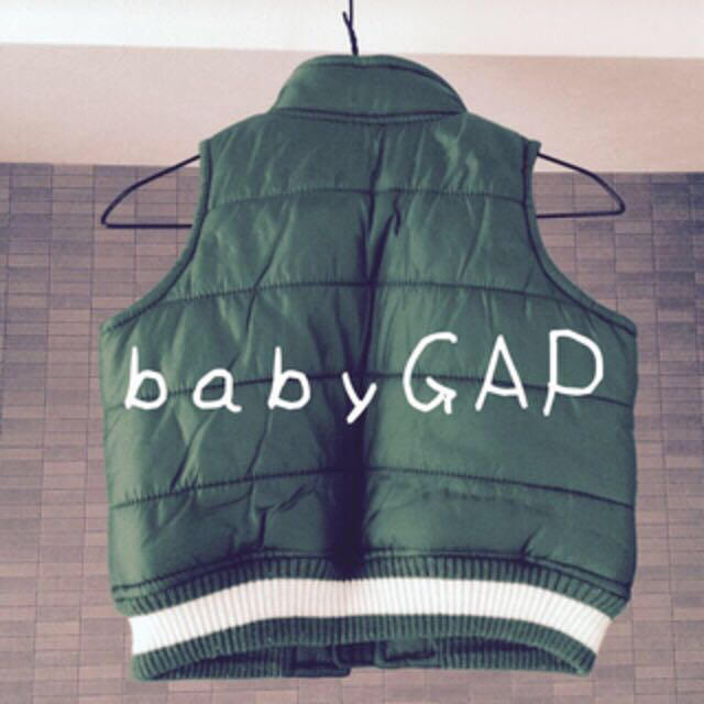 babyGAP(ベビーギャップ)の【999円SALE】babyGAPダウン キッズ/ベビー/マタニティのキッズ服男の子用(90cm~)(その他)の商品写真