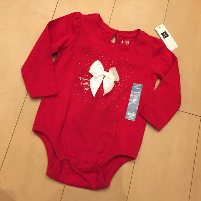 babyGAP(ベビーギャップ)の新品♡babyGAP♡おリボンロンパース キッズ/ベビー/マタニティのベビー服(~85cm)(ロンパース)の商品写真