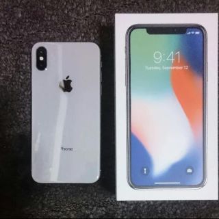 アイフォーン(iPhone)のiPhoneX 256GB(スマートフォン本体)