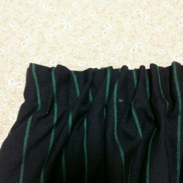 green parks(グリーンパークス)のgreenparksストライプスカート♪ レディースのスカート(ひざ丈スカート)の商品写真
