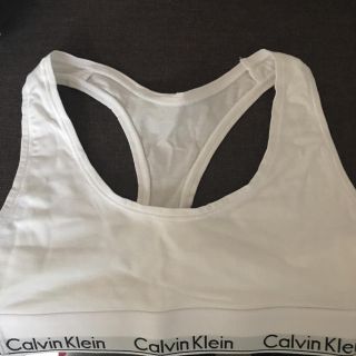 カルバンクライン(Calvin Klein)のカルバンクラインブラトップ(ヨガ)