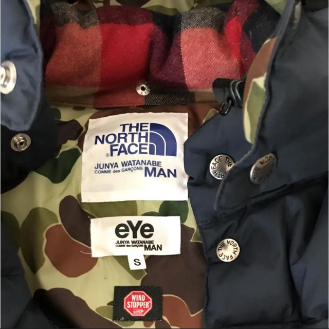 JUNYA WATANABE COMME des GARCONS(ジュンヤワタナベコムデギャルソン)のジュンヤワタナベ xノースフェイス ダウンジャケット メンズのジャケット/アウター(ダウンジャケット)の商品写真