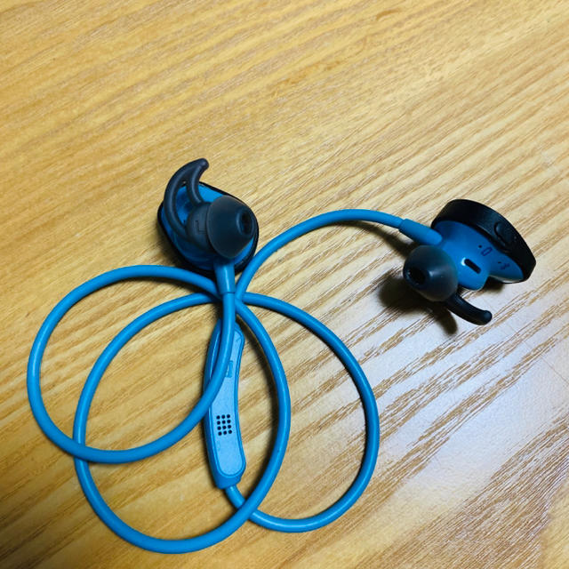 Bose sound sports BOSE イヤホン ブルートゥース