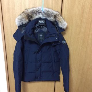 カナダグース(CANADA GOOSE)の国内正規品！新品未使用 カナダグース  ウィンダムパーカー ADブルー、ブラック(ダウンジャケット)