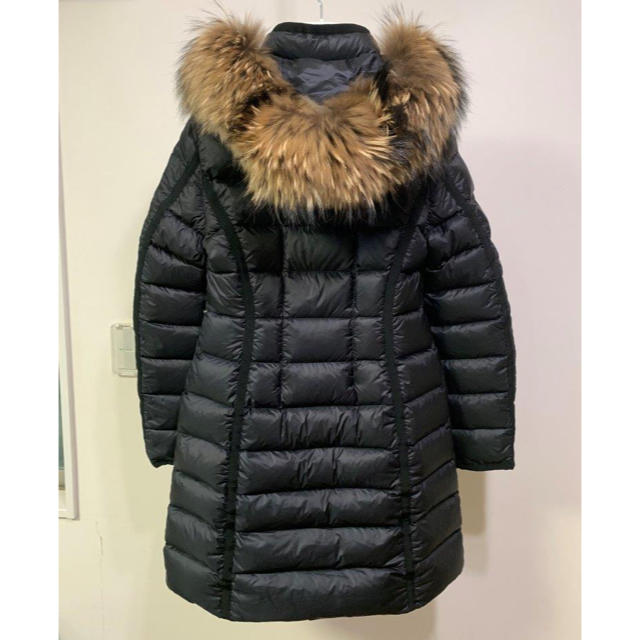 MONCLER(モンクレール)のモンクレール16-17AWロングダウンコート国内正規美品エルミファー黒size1 レディースのジャケット/アウター(ダウンコート)の商品写真