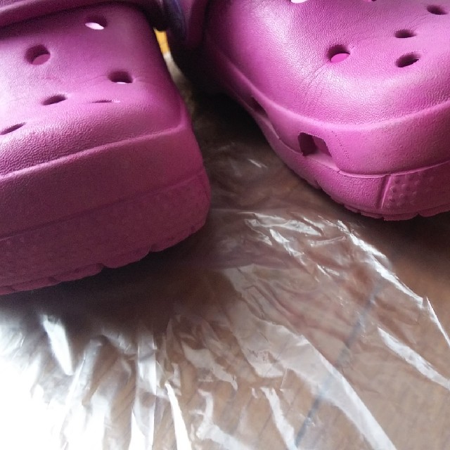 crocs(クロックス)のクロックス C8 日本サイズ約15.5センチ キッズ/ベビー/マタニティのキッズ靴/シューズ(15cm~)(サンダル)の商品写真