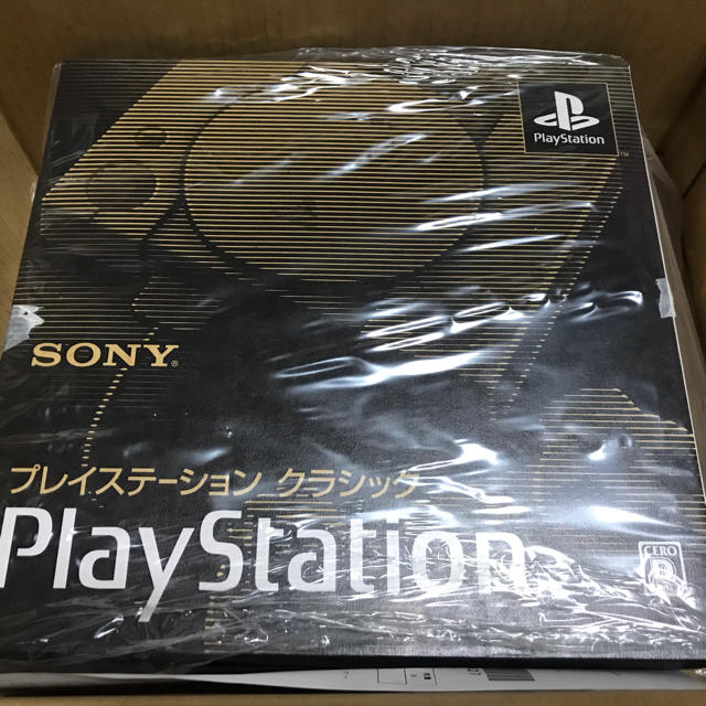 【新品】playstation クラシック 納品書付 送料込のサムネイル