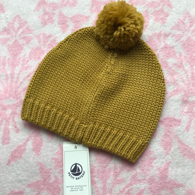 PETIT BATEAU(プチバトー)の☆SALE☆ 新品 プチバトー♡ カラーニットキャップ マスタード 6-8ans キッズ/ベビー/マタニティのこども用ファッション小物(帽子)の商品写真