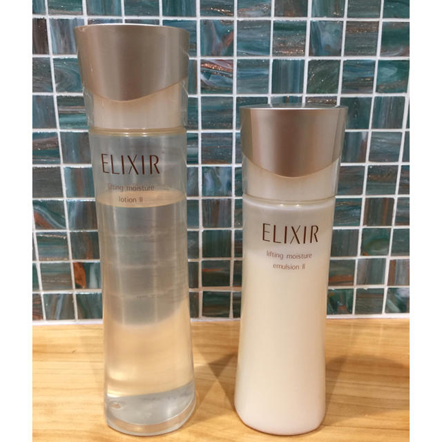 ELIXIR(エリクシール)のエリクシール  化粧水  乳液 コスメ/美容のスキンケア/基礎化粧品(化粧水/ローション)の商品写真