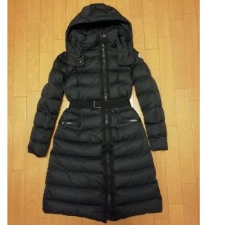 MONCLER(ダウンコート)のフリマアイテム一覧 MONCLER(ダウンコート)のフリマアイテム一覧