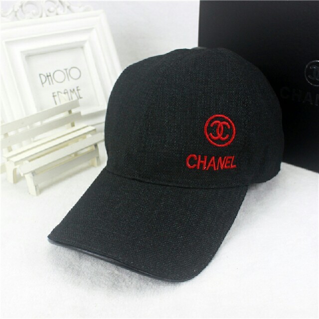 CHANEL - CHANEL キャップ 帽子 ブラック 赤ロゴの通販 by アキ's shop｜シャネルならラクマ