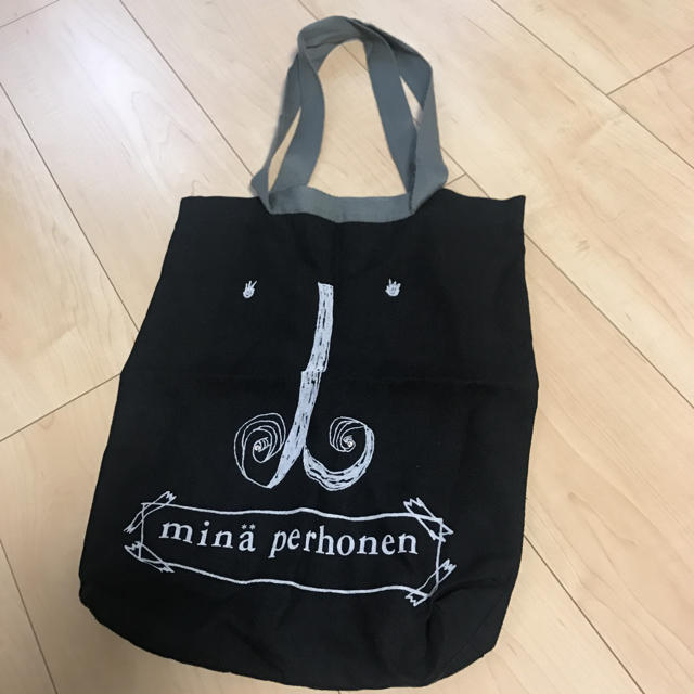 mina perhonen(ミナペルホネン)のmina perhonen レディースのバッグ(トートバッグ)の商品写真