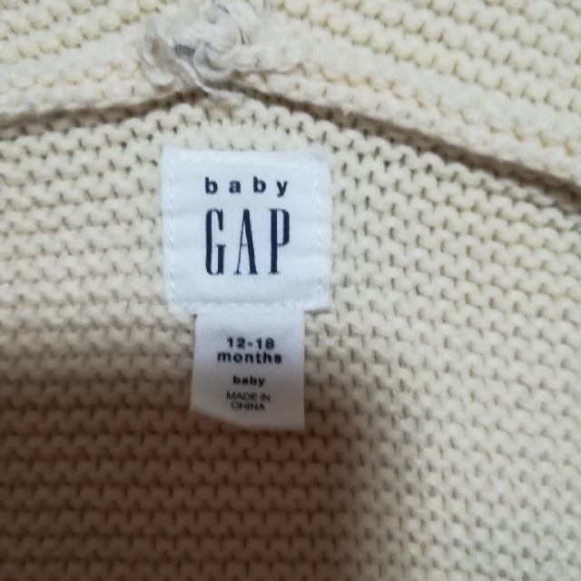 GAP(ギャップ)のGAP　カーディガン80 キッズ/ベビー/マタニティのベビー服(~85cm)(カーディガン/ボレロ)の商品写真