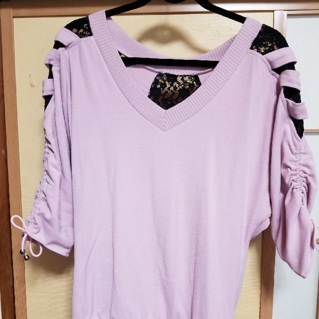 CECIL McBEE(セシルマクビー)のCECIL McBEE　セシルマクビー　長袖 レディースのトップス(Tシャツ(長袖/七分))の商品写真