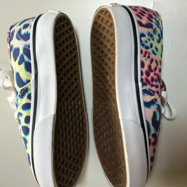 VANS(ヴァンズ)のvans スニーカー キッズ/ベビー/マタニティのキッズ靴/シューズ(15cm~)(その他)の商品写真