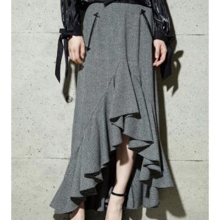 パメオポーズ(PAMEO POSE)の【値下げ中】PAMEO  POSE RUFFLE TWEED SKIRT(ロングスカート)