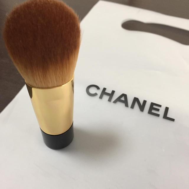 CHANEL(シャネル)の  メイクブラシ コスメ/美容のコスメ/美容 その他(その他)の商品写真