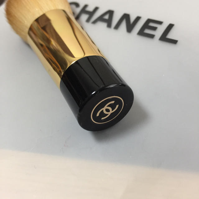 CHANEL(シャネル)の  メイクブラシ コスメ/美容のコスメ/美容 その他(その他)の商品写真