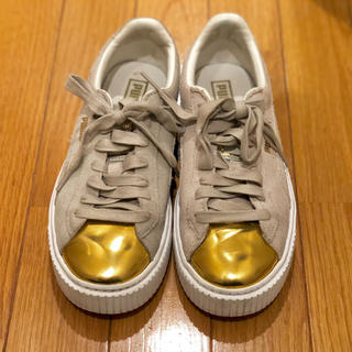 プーマ(PUMA)の【日本未入荷】PUMAプーマSUEDE PLATFORM GOLD スニーカー(スニーカー)